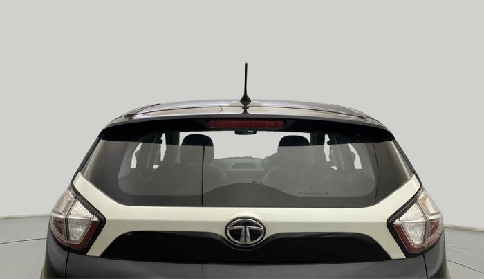 2018 Tata NEXON XM PETROL, Petrol, Manual, 33,715 km, Rear Windshield