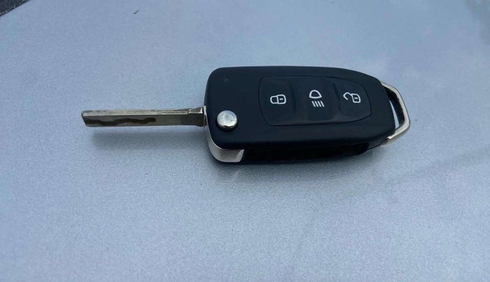 2021 Tata Tiago XZ PLUS PETROL, Petrol, Manual, 48,827 km, Key Close Up