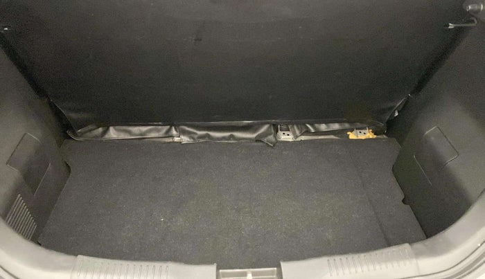 2018 Maruti IGNIS SIGMA 1.2, Petrol, Manual, 53,042 km, Boot Inside
