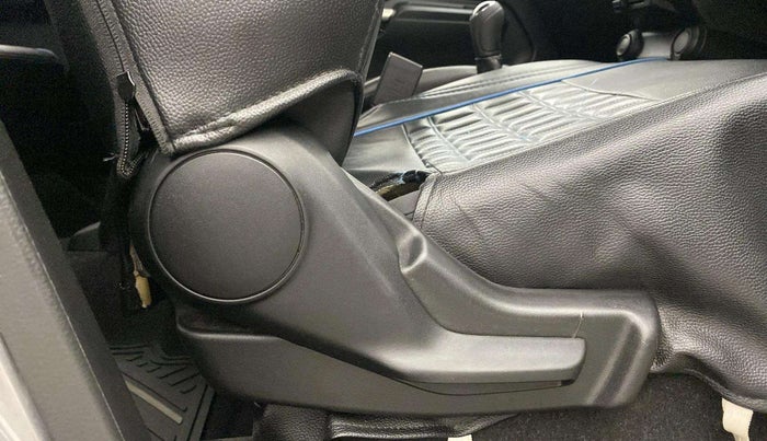 2018 Maruti IGNIS SIGMA 1.2, Petrol, Manual, 53,042 km, Driver Side Adjustment Panel