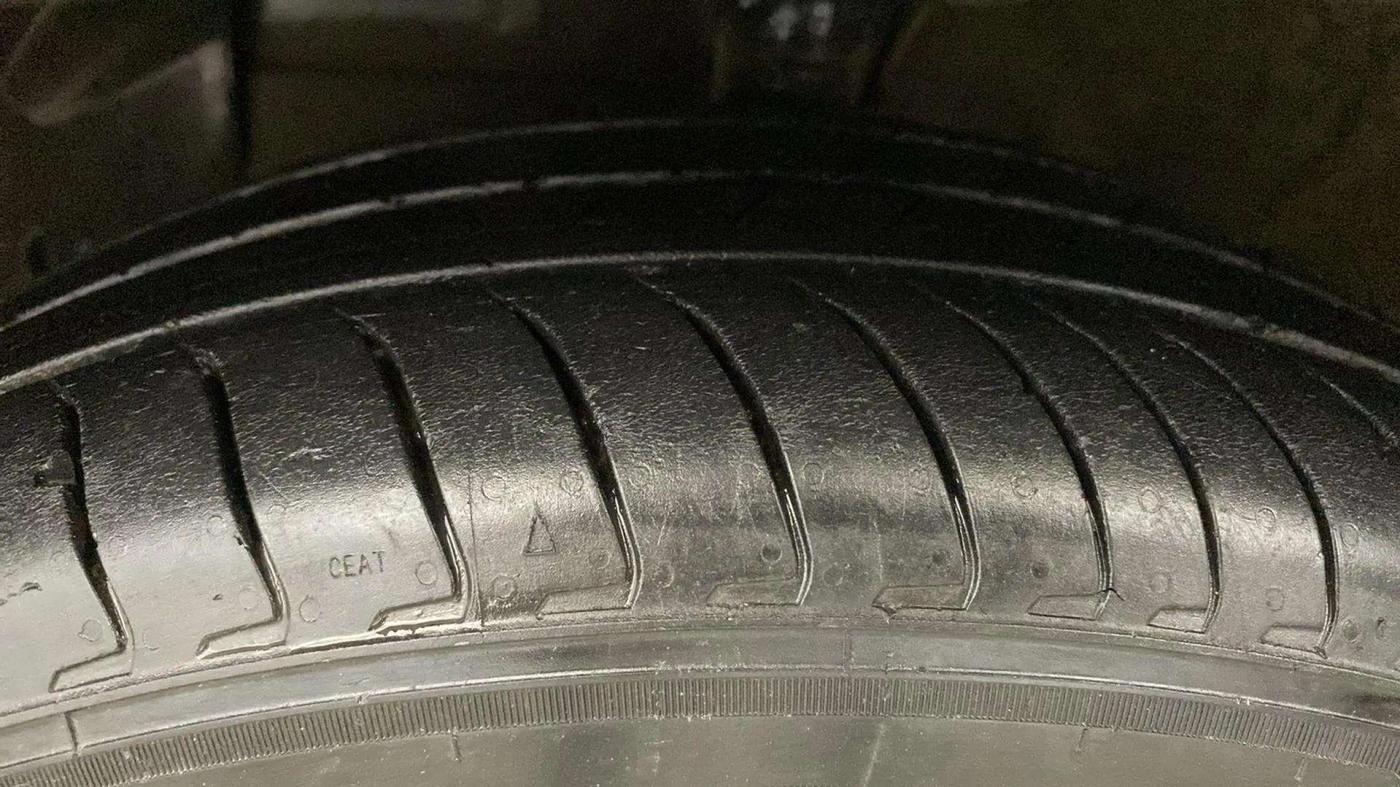 2024 Hyundai EXTER SX 1.2 CNG MT, CNG, Manual, 20,075 km, Left Front Tyre Tread