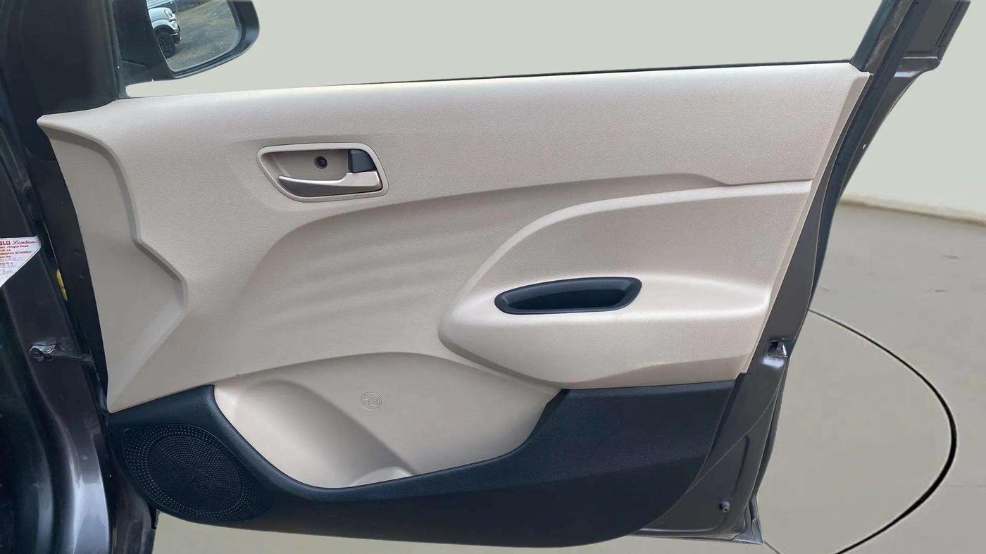 2021 Hyundai NEW SANTRO SPORTZ AMT, Petrol, Automatic, 34,483 km, Driver Side Door Panels Control