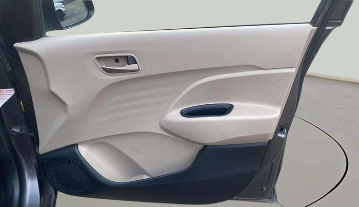 2021 Hyundai NEW SANTRO SPORTZ AMT, Petrol, Automatic, 34,483 km, Driver Side Door Panels Control