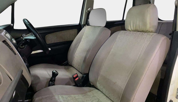 2014 Maruti Wagon R 1.0 VXI, Petrol, Manual, 80,125 km, Right Side Front Door Cabin