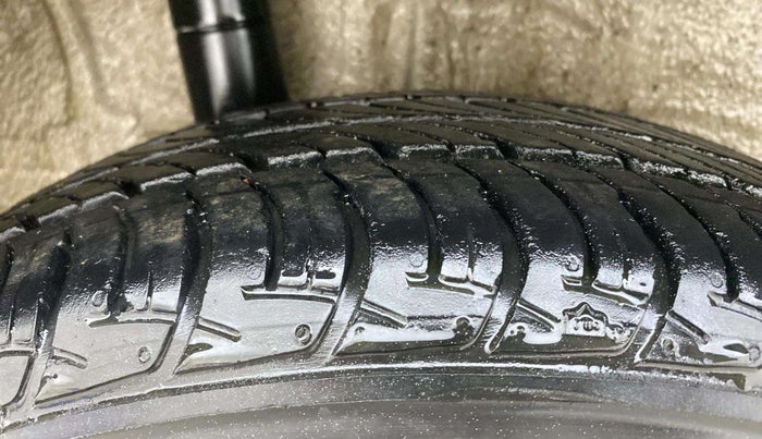 2021 Maruti New Wagon-R VXI 1.0, Petrol, Manual, 14,345 km, Right Rear Tyre Tread