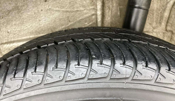 2021 Maruti New Wagon-R VXI 1.0, Petrol, Manual, 14,345 km, Left Rear Tyre Tread