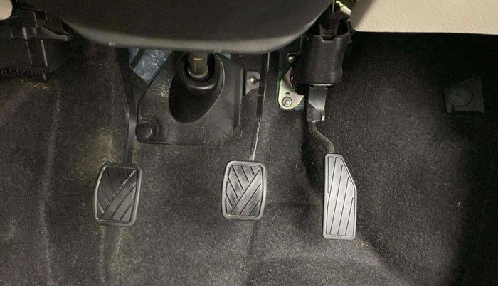 2021 Maruti New Wagon-R VXI 1.0, Petrol, Manual, 14,345 km, Pedals