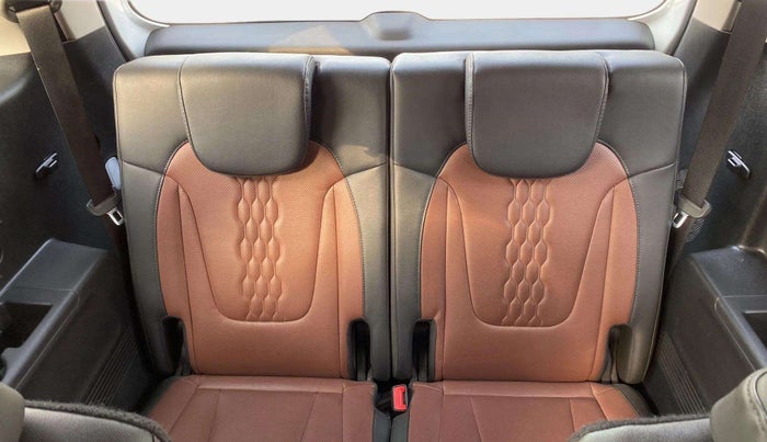 2021 Hyundai ALCAZAR PLATINUM (O) 6STR 2.0 AT, Petrol, Automatic, 84,762 km, Third Seat Row ( optional )