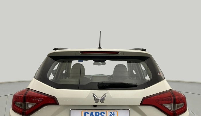 2023 Mahindra XUV300 W8 (O) 1.2 PETROL, Petrol, Manual, 36,405 km, Rear Windshield