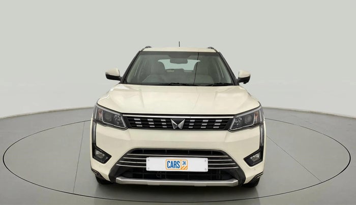 2023 Mahindra XUV300 W8 (O) 1.2 PETROL, Petrol, Manual, 36,405 km, Front
