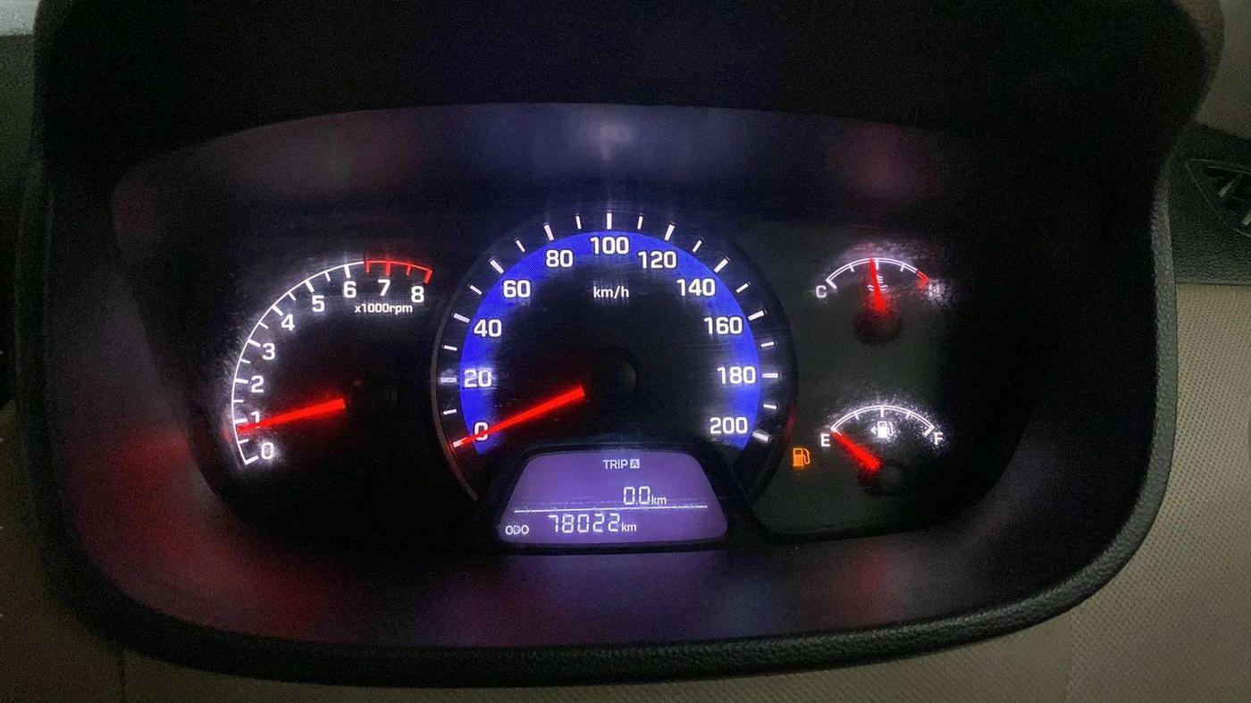 2015 Hyundai Xcent S 1.2, Petrol, Manual, 77,952 km, Odometer Image