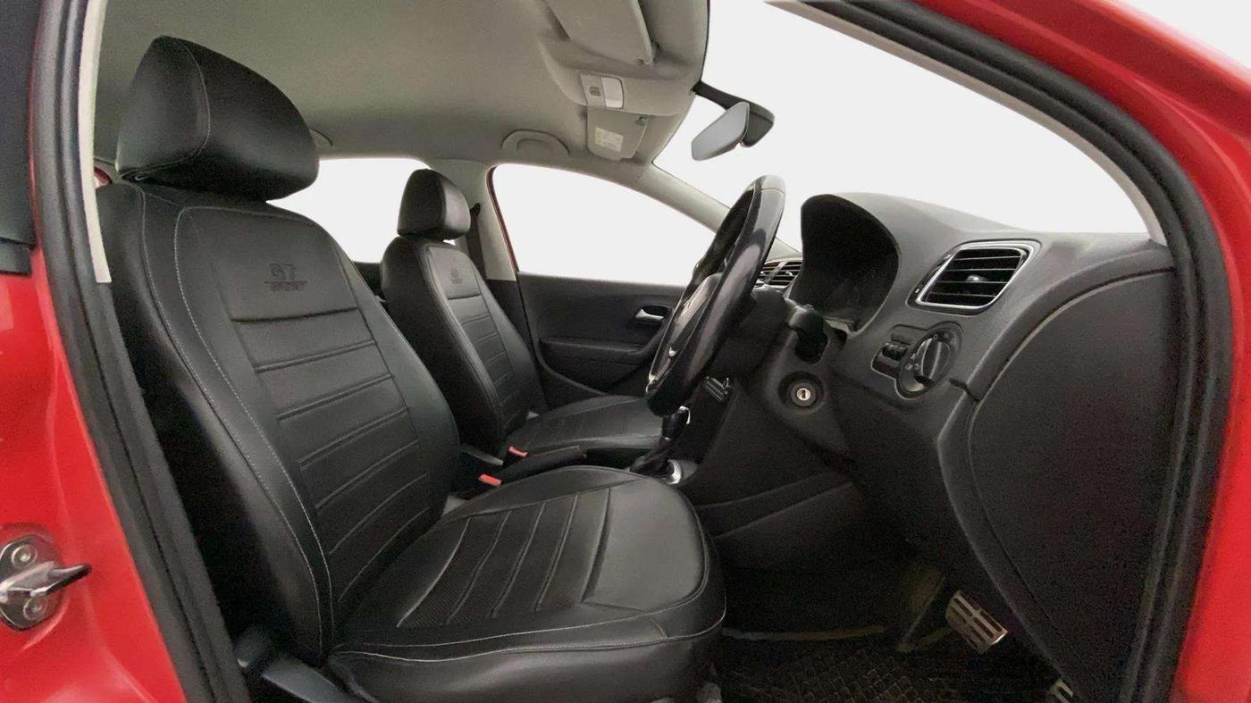 2017 Volkswagen Polo GT TSI AT, Petrol, Automatic, 76,852 km, Right Side Front Door Cabin