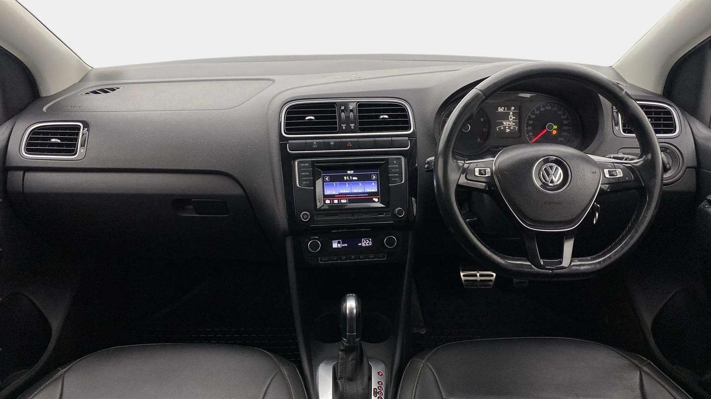2017 Volkswagen Polo GT TSI AT, Petrol, Automatic, 76,852 km, Dashboard