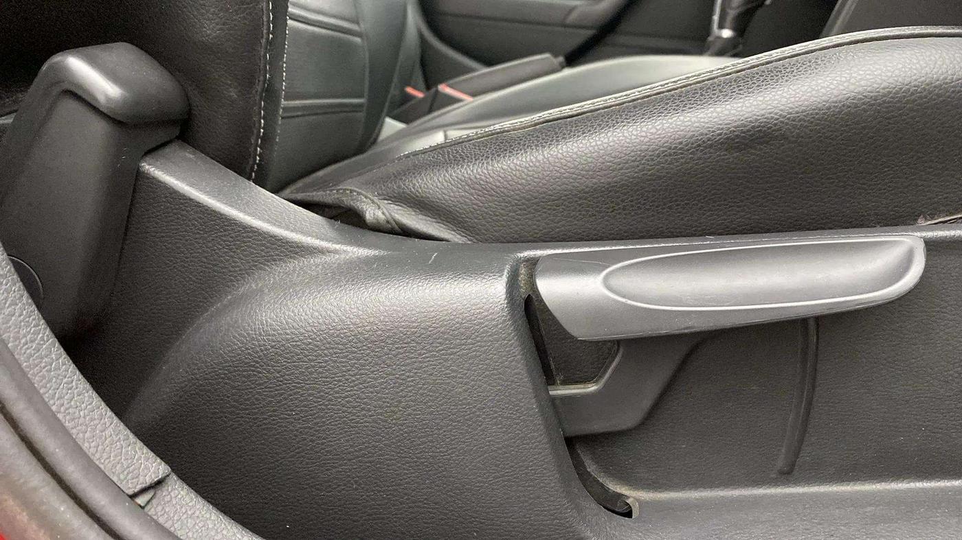 2017 Volkswagen Polo GT TSI AT, Petrol, Automatic, 76,852 km, Driver Side Adjustment Panel