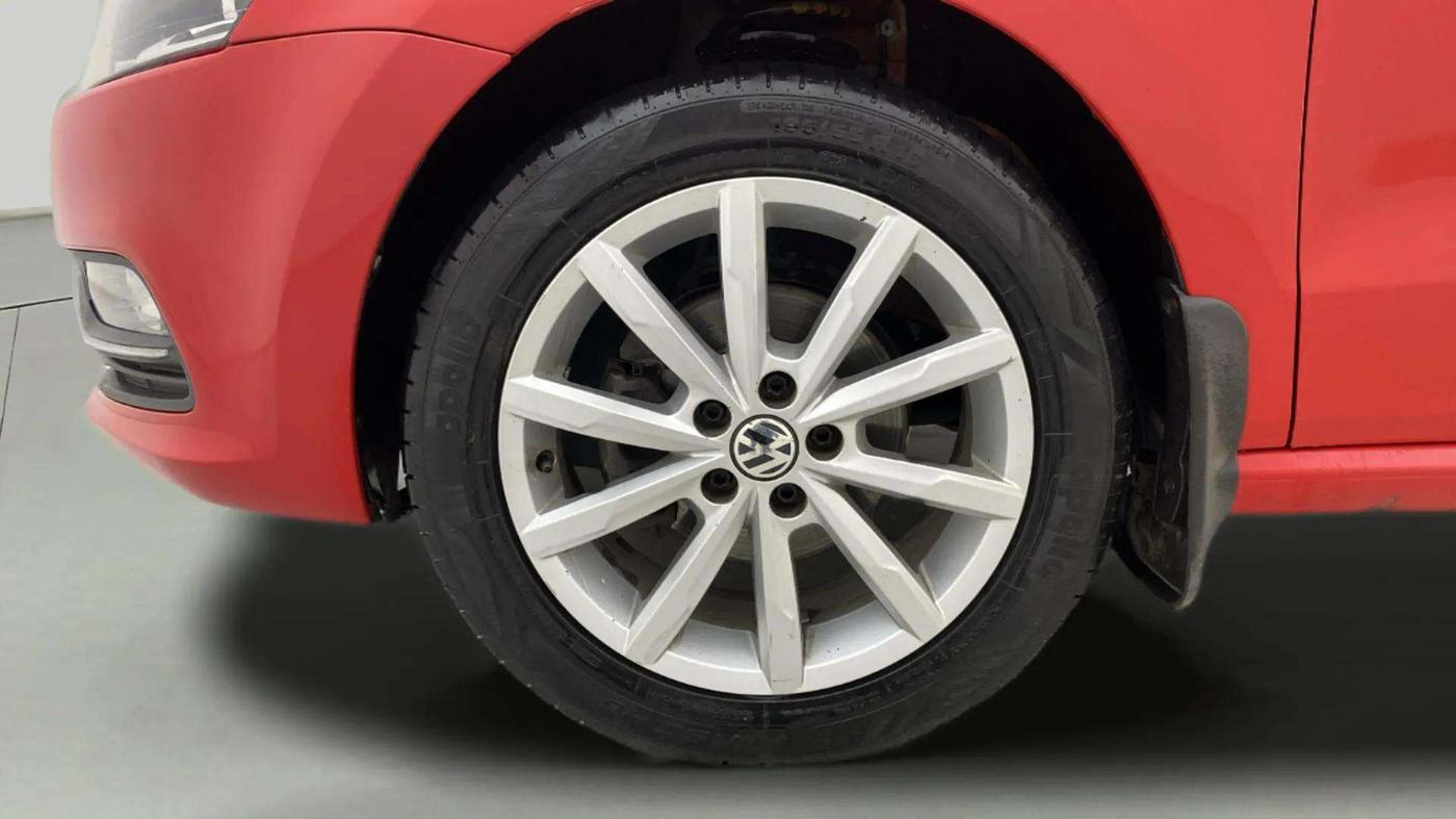 2017 Volkswagen Polo GT TSI AT, Petrol, Automatic, 76,852 km, Left Front Wheel