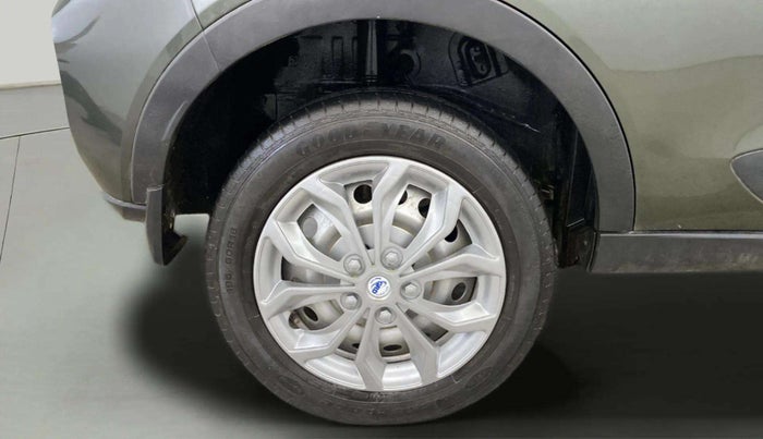 2022 Tata NEXON XE PETROL, Petrol, Manual, 53,300 km, Right Rear Wheel