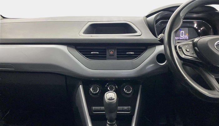 2022 Tata NEXON XE PETROL, Petrol, Manual, 53,300 km, Air Conditioner