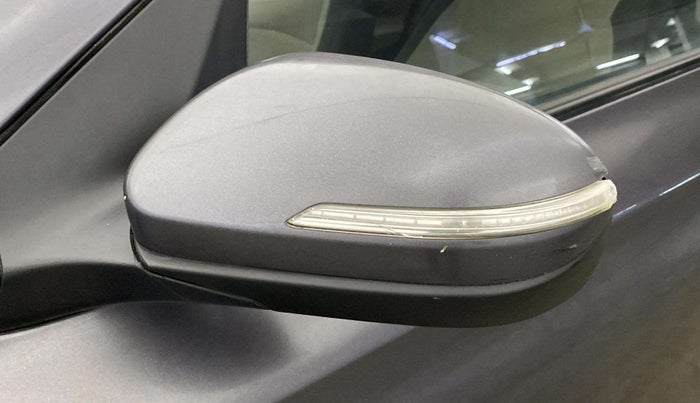2017 Hyundai Elite i20 SPORTZ 1.2, Petrol, Manual, 41,077 km, Left rear-view mirror - Cover has minor damage