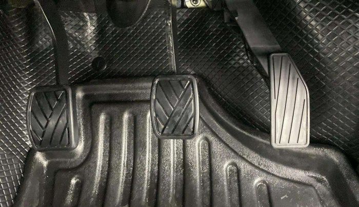 2020 Maruti S PRESSO VXI+, Petrol, Manual, 40,451 km, Pedals