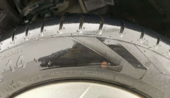 2018 Tata Tiago XT PETROL, Petrol, Manual, 65,675 km, Left Front Tyre Tread