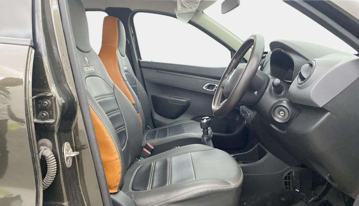 2019 Renault Kwid RXT 1.0 (O), Petrol, Manual, 28,772 km, Right Side Front Door Cabin