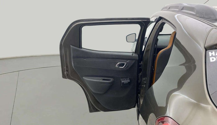 2019 Renault Kwid RXT 1.0 (O), Petrol, Manual, 28,772 km, LHS Rear Door