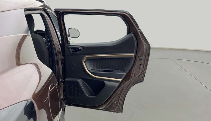 2021 Renault Kiger RXT AMT, Petrol, Automatic, 13,323 km, RHS Rear Door