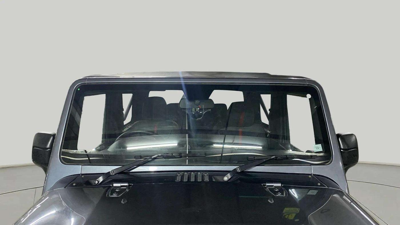 2020 Mahindra Thar LX D 4WD MT CONVERTIBLE, Diesel, Manual, 29,639 km, Front Windshield