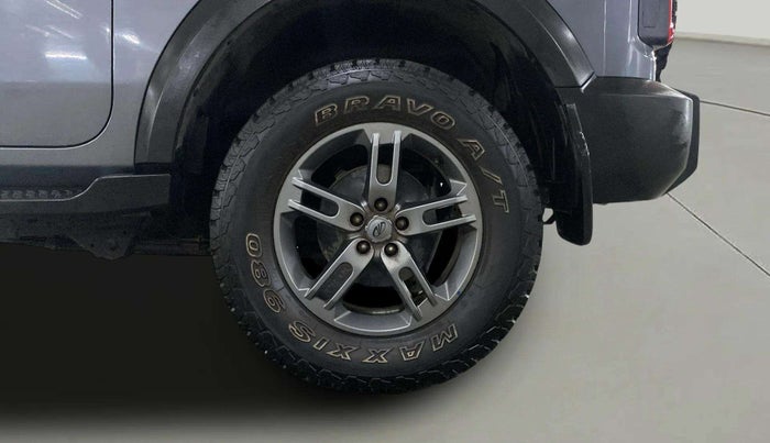 2020 Mahindra Thar LX D 4WD MT CONVERTIBLE, Diesel, Manual, 29,639 km, Left Rear Wheel