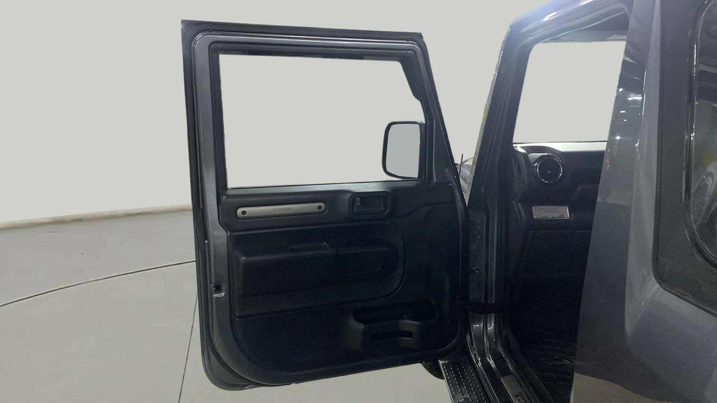 2020 Mahindra Thar LX D 4WD MT CONVERTIBLE, Diesel, Manual, 29,639 km, LHS Front Door