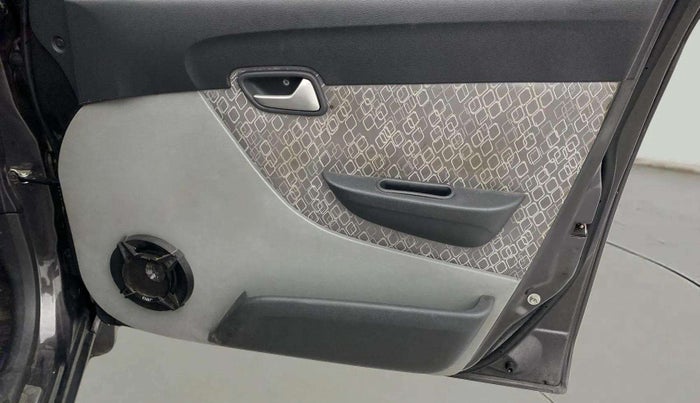 2017 Maruti Alto 800 LXI, Petrol, Manual, 29,693 km, Driver Side Door Panels Control