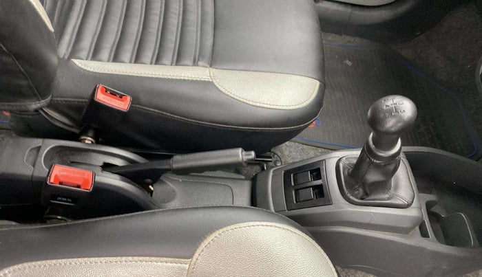 2017 Maruti Alto 800 LXI, Petrol, Manual, 29,693 km, Gear Lever