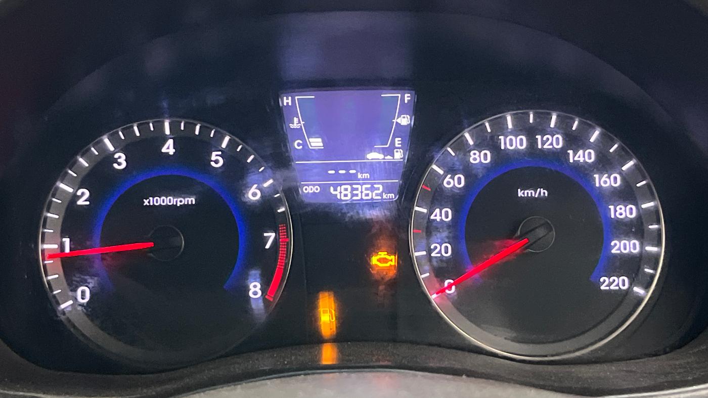 2014 Hyundai Verna FLUIDIC 1.6 VTVT SX, Petrol, Manual, 48,332 km, Odometer Image