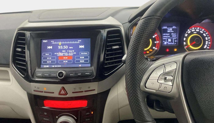 2023 Mahindra XUV300 W8 (O) 1.2 PETROL AMT, Petrol, Automatic, 10,863 km, Air Conditioner