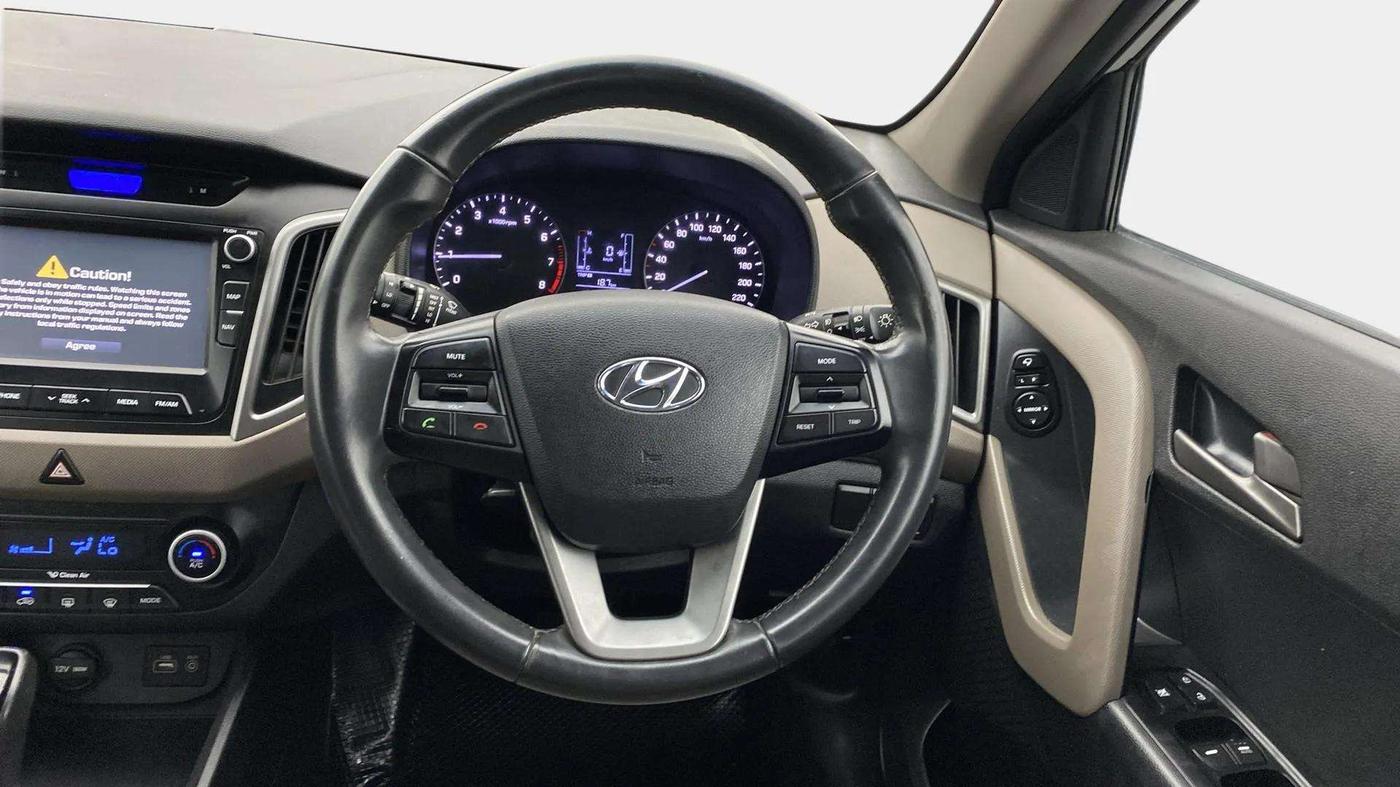 2016 Hyundai Creta SX PLUS AT 1.6 PETROL, Petrol, Automatic, 69,938 km, Steering Wheel Close Up