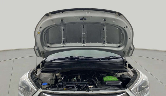 2016 Hyundai Creta SX PLUS AT 1.6 PETROL, Petrol, Automatic, 69,892 km, Open Bonet
