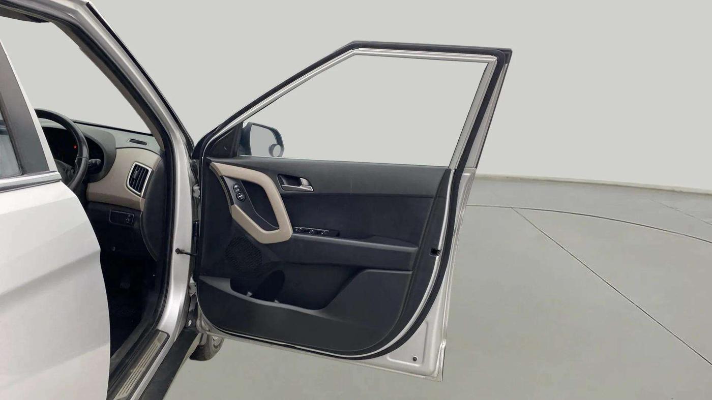 2016 Hyundai Creta SX PLUS AT 1.6 PETROL, Petrol, Automatic, 69,938 km, RHS Front Door