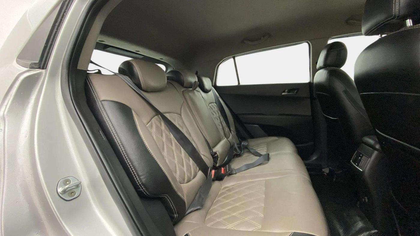 2016 Hyundai Creta SX PLUS AT 1.6 PETROL, Petrol, Automatic, 69,938 km, Right Side Rear Door Cabin