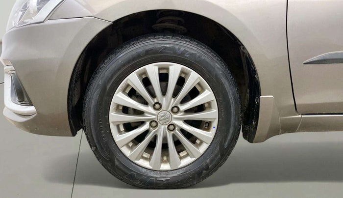 2018 Maruti Ciaz DELTA 1.5 SHVS MT PETROL, Petrol, Manual, 48,775 km, Left Front Wheel