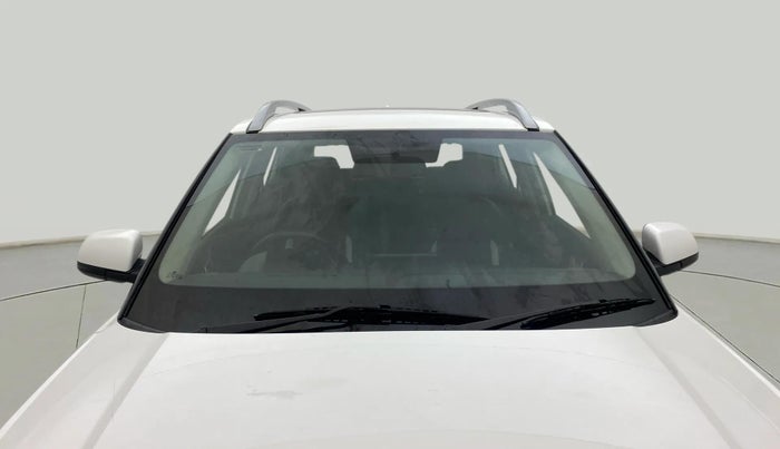 2021 Hyundai VENUE SX (O) 1.5 CRDI, Diesel, Manual, 53,677 km, Front Windshield