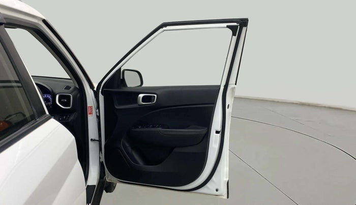 2021 Hyundai VENUE SX (O) 1.5 CRDI, Diesel, Manual, 53,677 km, RHS Front Door