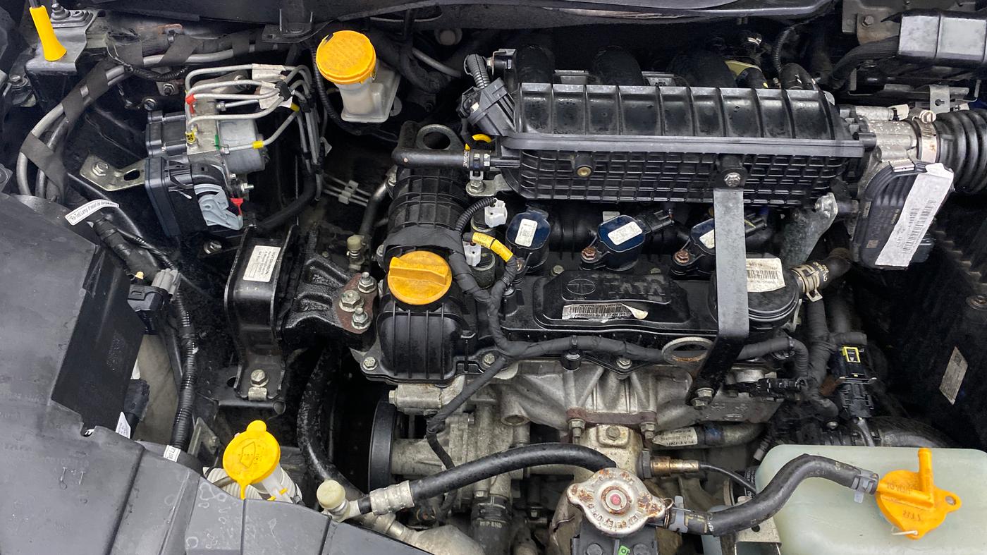 2023 Tata ALTROZ XZA PLUS DARK EDTION, Petrol, Automatic, 25,887 km, Engine View - Right