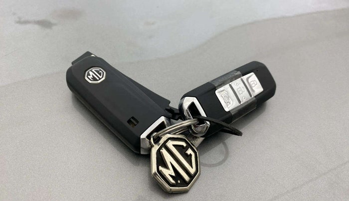 2019 MG HECTOR SHARP 1.5 DCT PETROL, Petrol, Automatic, 73,898 km, Key Close Up