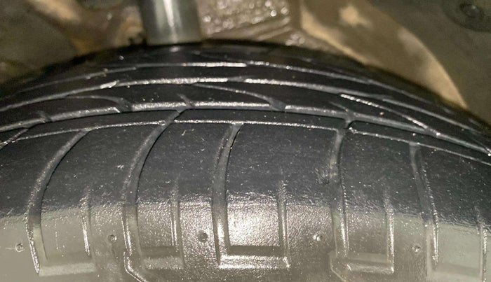 2019 MG HECTOR SHARP 1.5 DCT PETROL, Petrol, Automatic, 73,898 km, Left Front Tyre Tread
