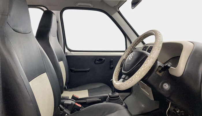 2022 Maruti Eeco 5 STR AC CNG (O), CNG, Manual, 38,573 km, Right Side Front Door Cabin