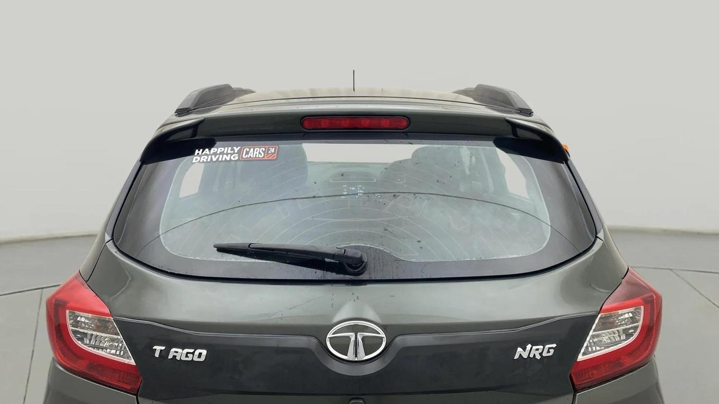 2023 Tata TIAGO NRG XZ AMT, Petrol, Automatic, 26,679 km, Rear Windshield