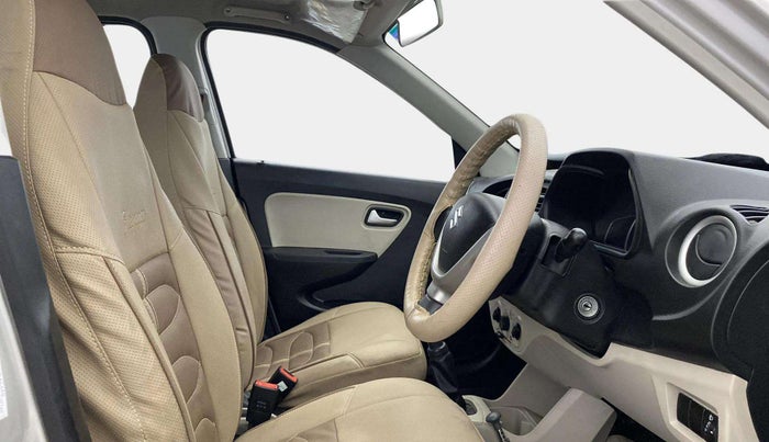 2022 Maruti Alto LXI O, Petrol, Manual, 4,530 km, Right Side Front Door Cabin