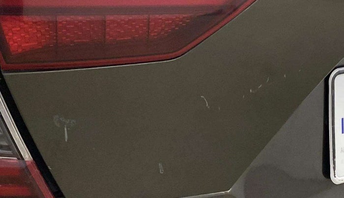 2022 Honda Amaze 1.2L I-VTEC S, Petrol, Manual, 46,618 km, Dicky (Boot door) - Minor scratches