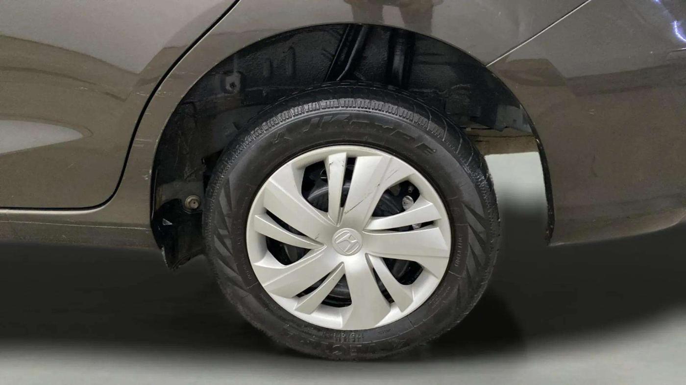 2022 Honda Amaze 1.2L I-VTEC S, Petrol, Manual, 46,715 km, Left Rear Wheel