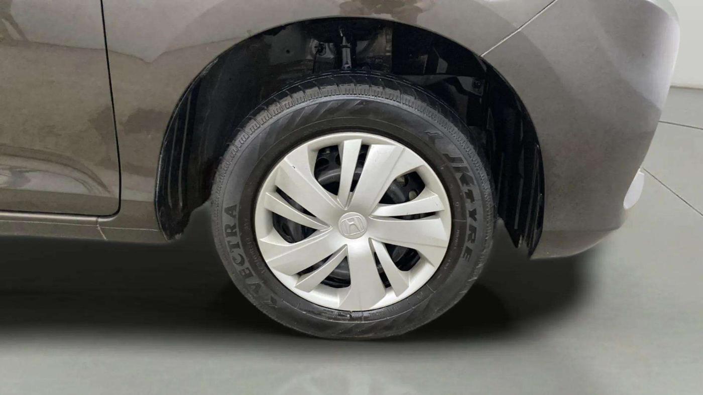 2022 Honda Amaze 1.2L I-VTEC S, Petrol, Manual, 46,715 km, Right Front Wheel